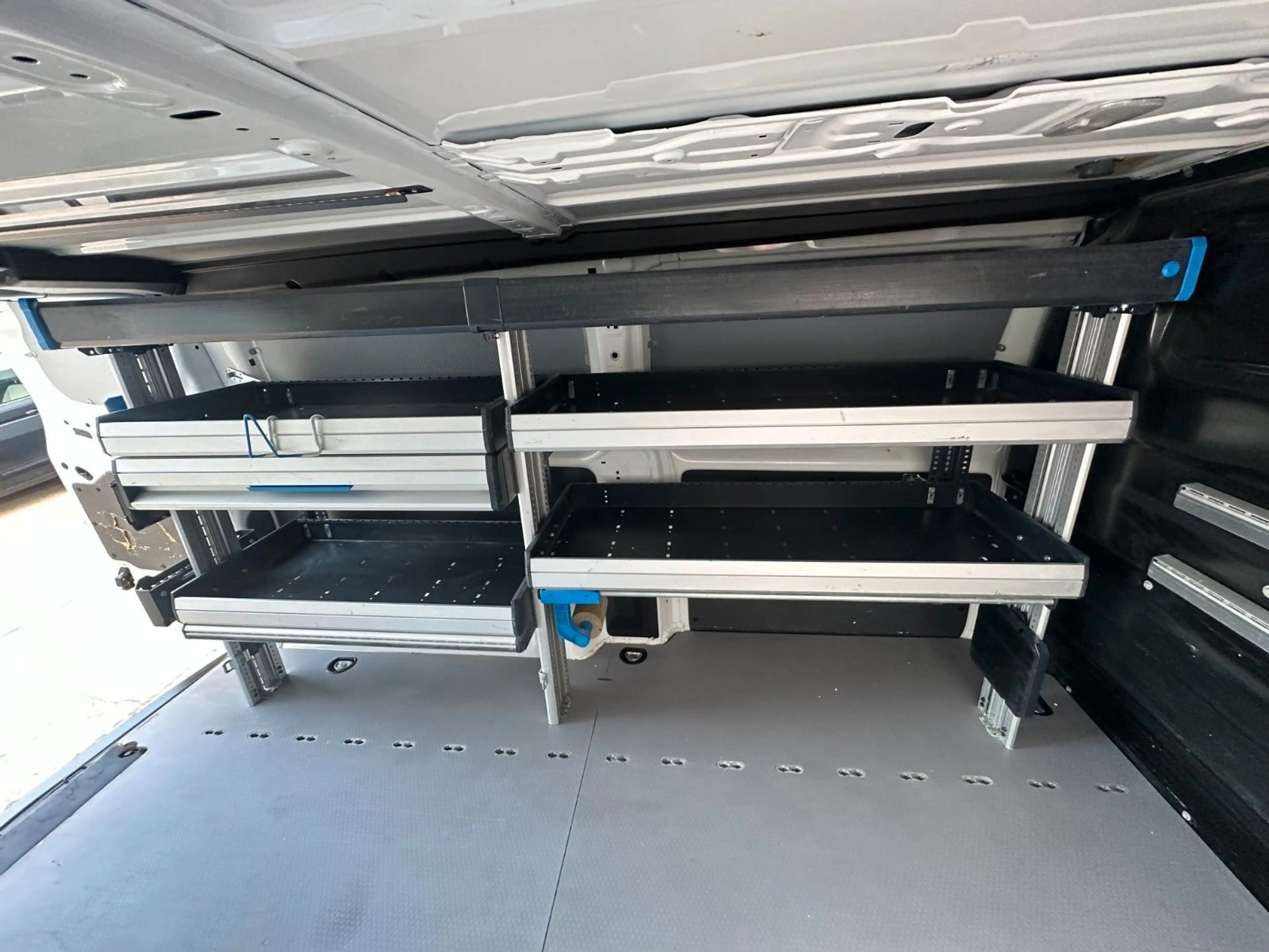 Opel Vivaro Kasten Edition L*NAVI*SORTIMO*KAMERA* — photo 12