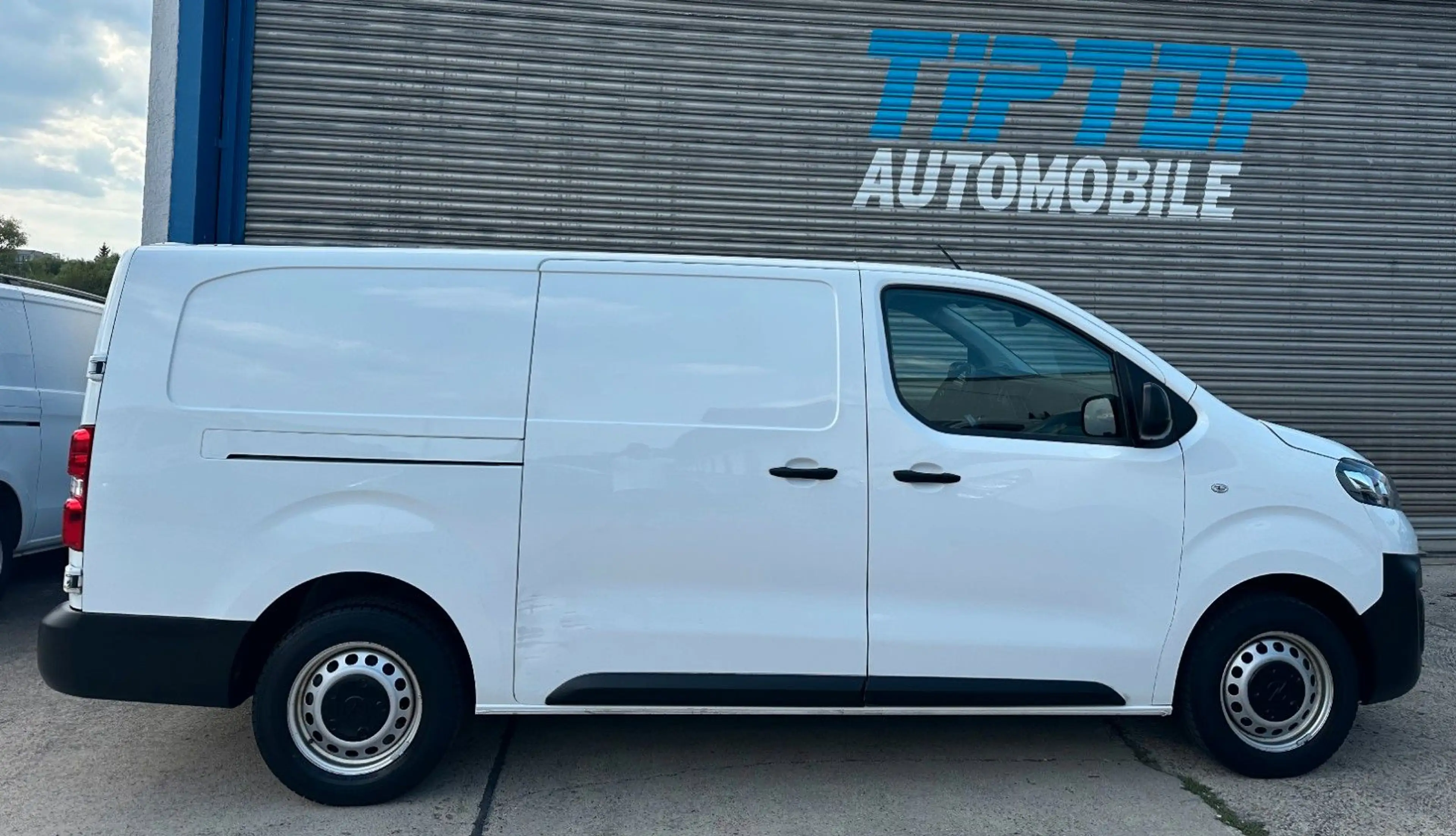 Opel Vivaro Kasten Edition L*NAVI*SORTIMO*KAMERA* — photo 7