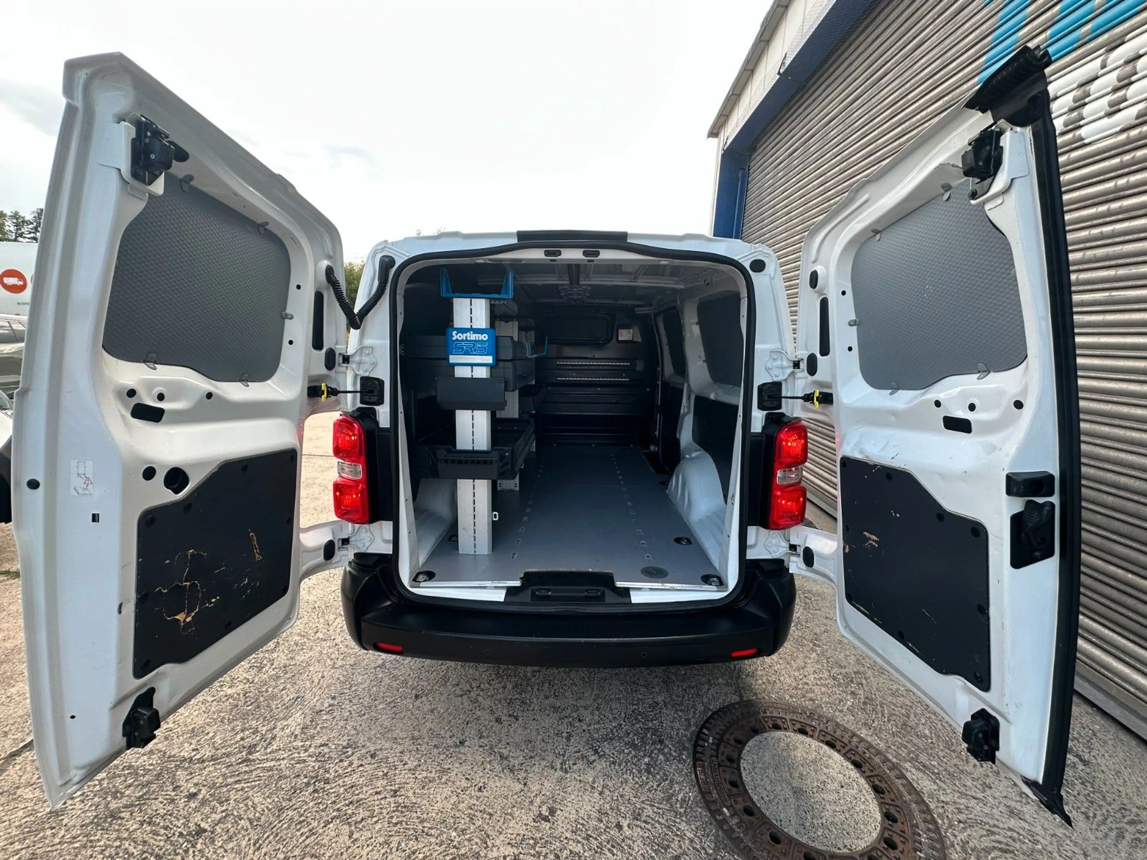 Opel Vivaro Kasten Edition L*NAVI*SORTIMO*KAMERA* — photo 10