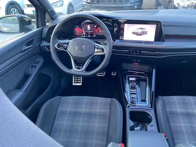 Volkswagen Golf view 9