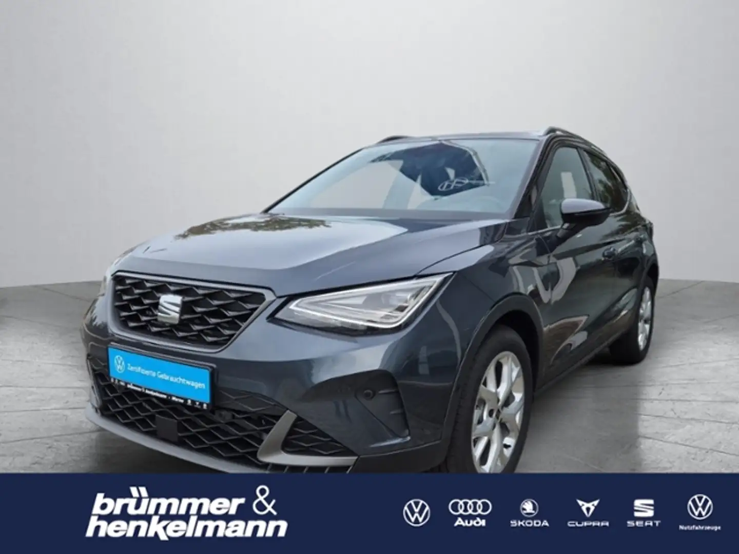 SEAT Arona FR TSI DSG +LED+SHZ+APPCONNECT+GRA Grau - 1
