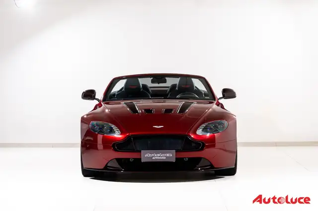 Aston Martin Vantage view 2