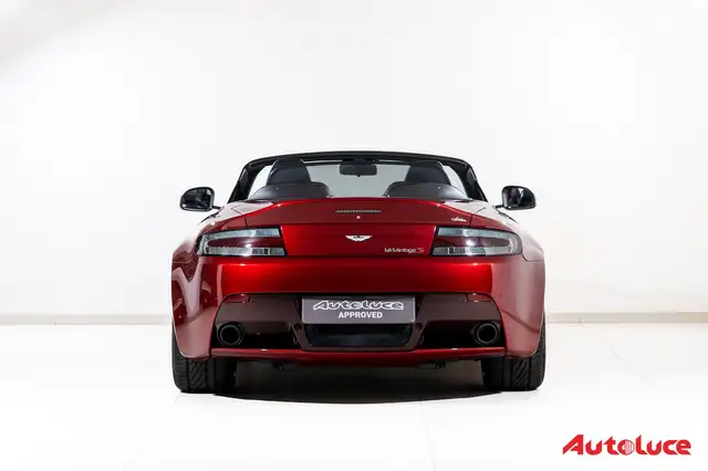 Aston Martin Vantage view 5