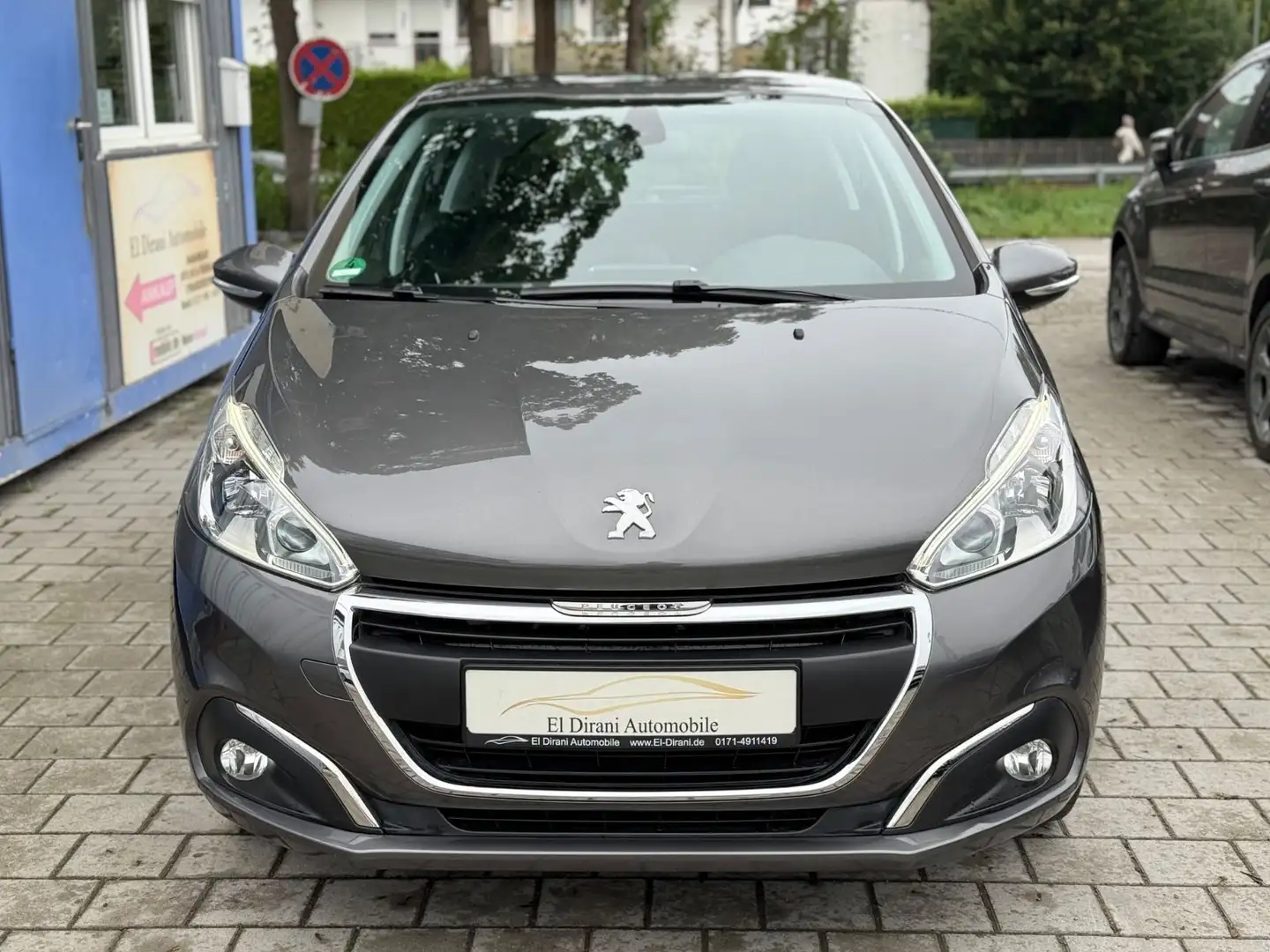 Peugeot 208 1.2 e-VTi Active PDC/SHZ/Temp/Klima/TÜV NEU Grau - 2