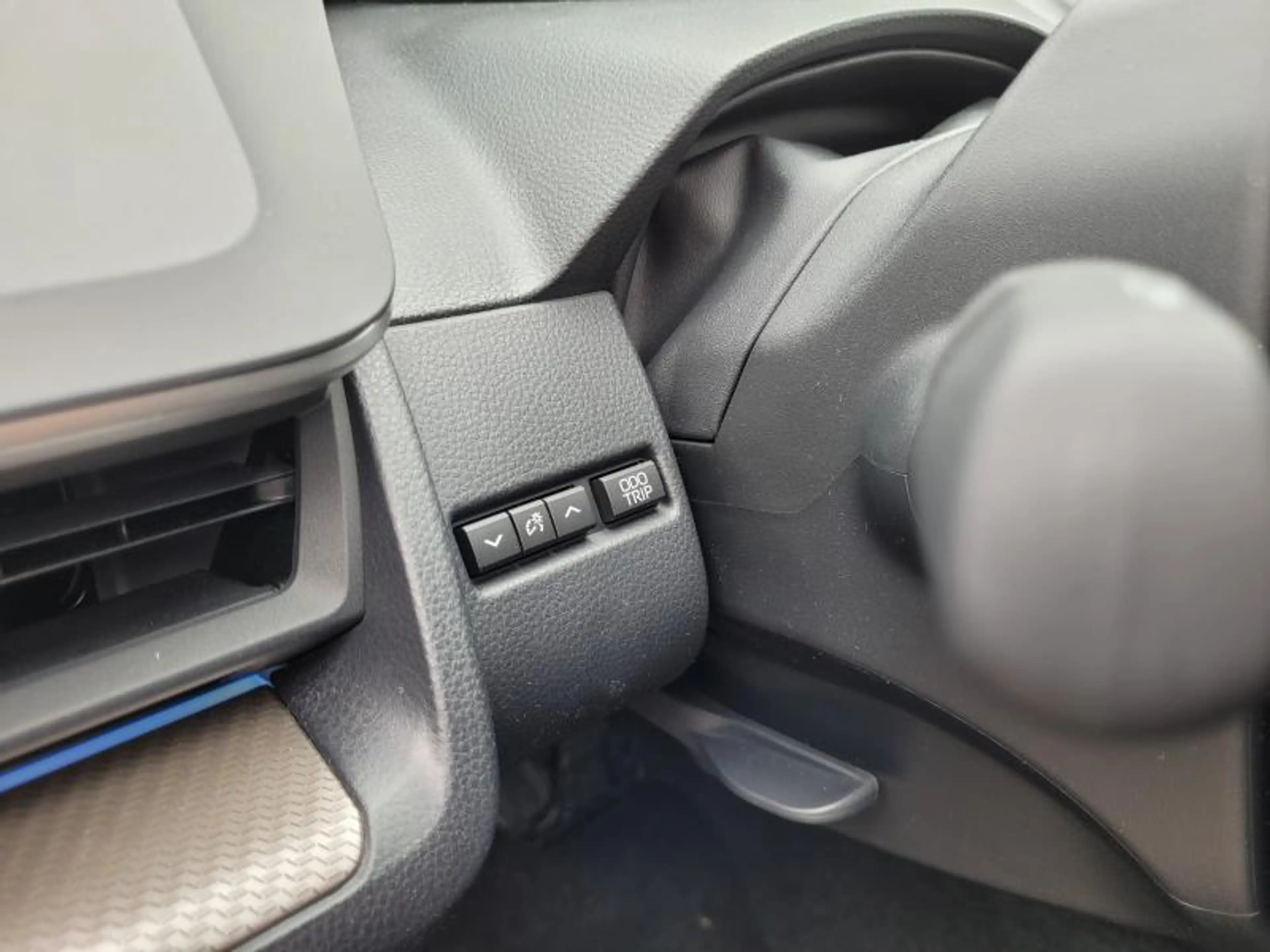 Toyota Prius Plug In Premium DEMO Wagen - niet ingeschreven — photo 12