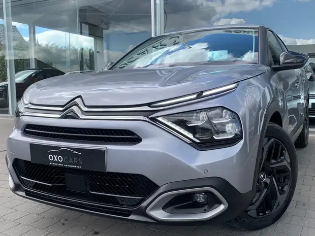 Citroen C4 1.2 Essence 130CV / SHINE / Boite Automatique / FULL OPTIONS / Gps / Camera/ HUD/ Cruise / LEZ 2035 / Faible Kilométrage