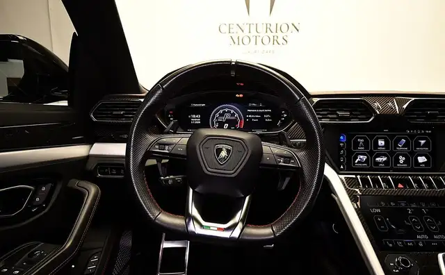 Lamborghini Urus view 13