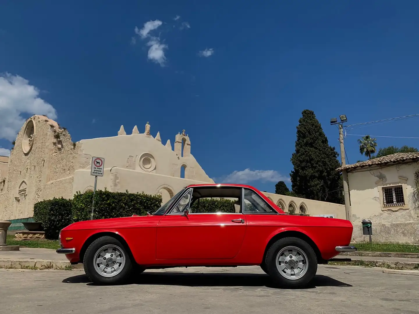 Lancia Fulvia HF Lusso Rot - 1