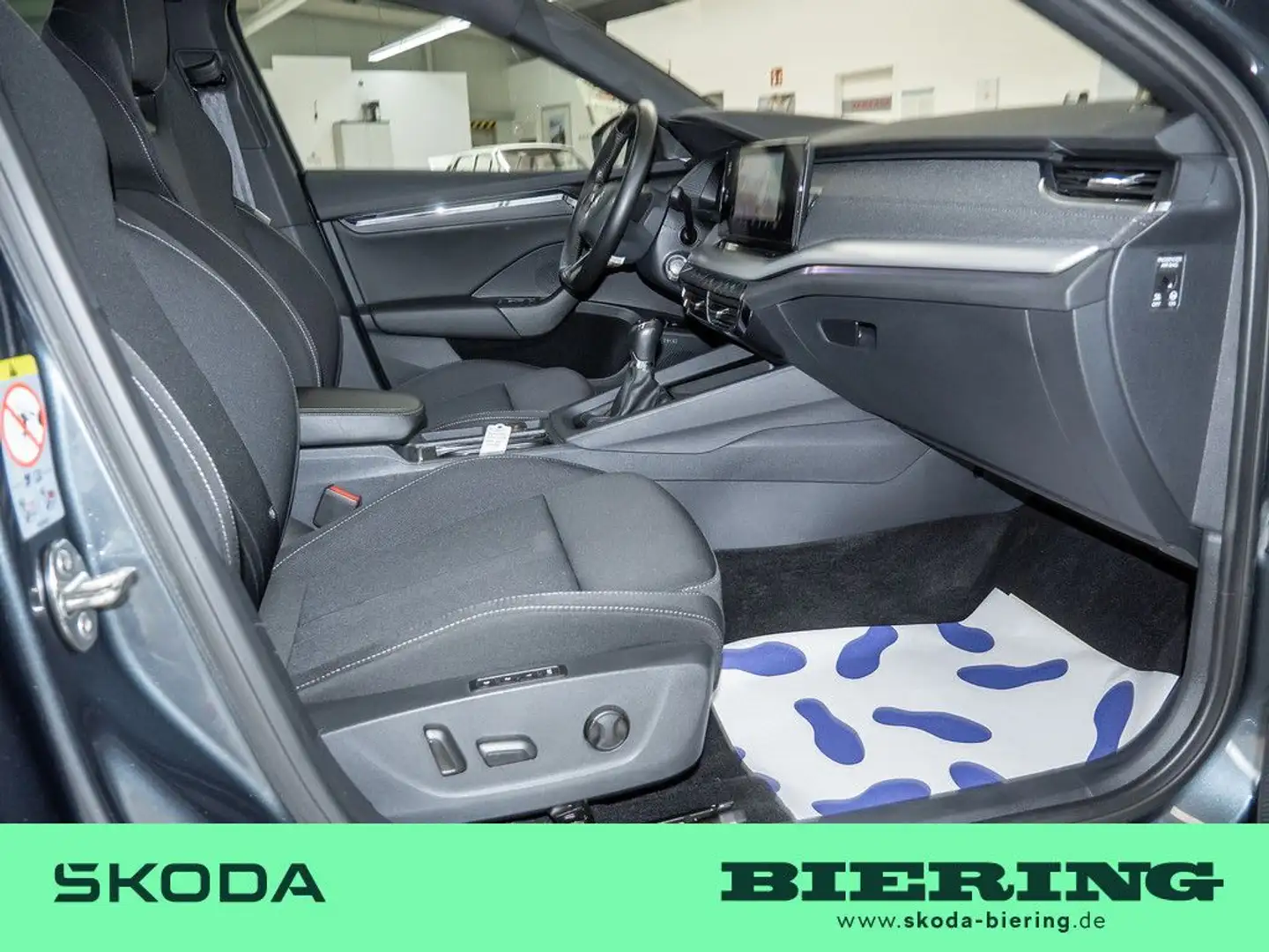 Skoda Octavia Combi 1.5 TSI First Edt. SHZ STANDHZ LED Gris - 2