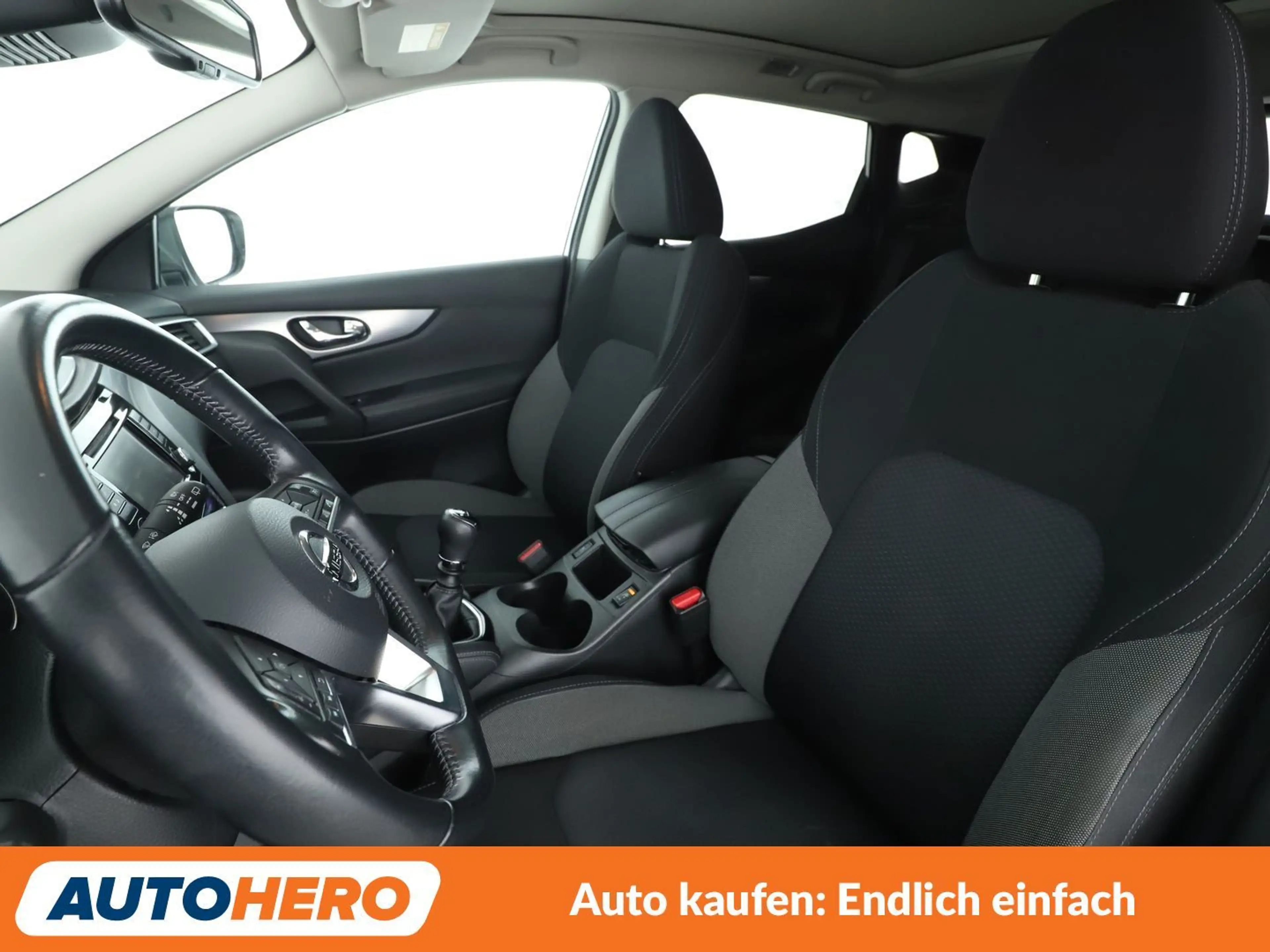 Nissan Qashqai 1.3 DIG-T N-Connecta*NAVI*TEMPO*PDC*SHZ — photo 10