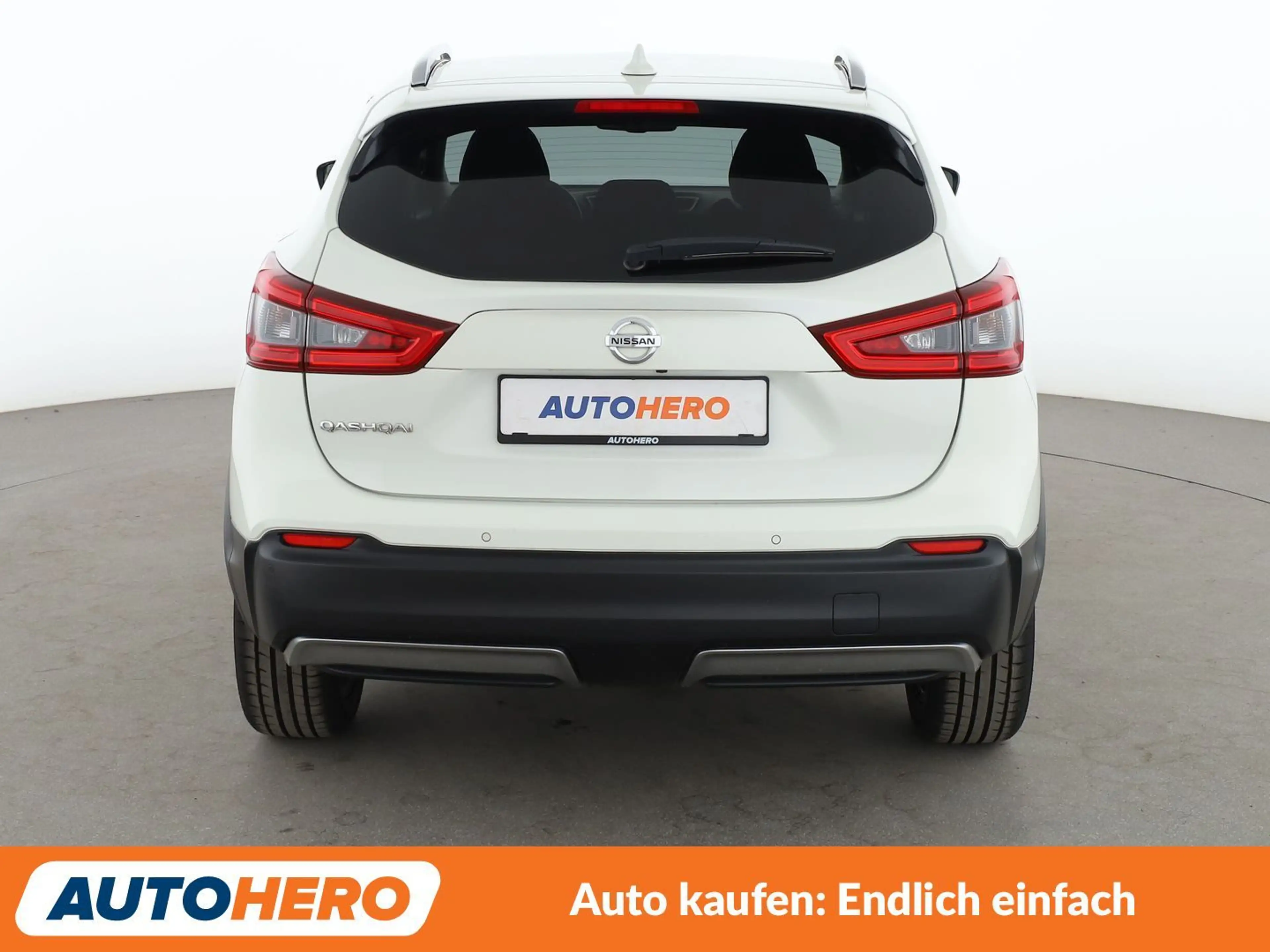 Nissan Qashqai 1.3 DIG-T N-Connecta*NAVI*TEMPO*PDC*SHZ — photo 5