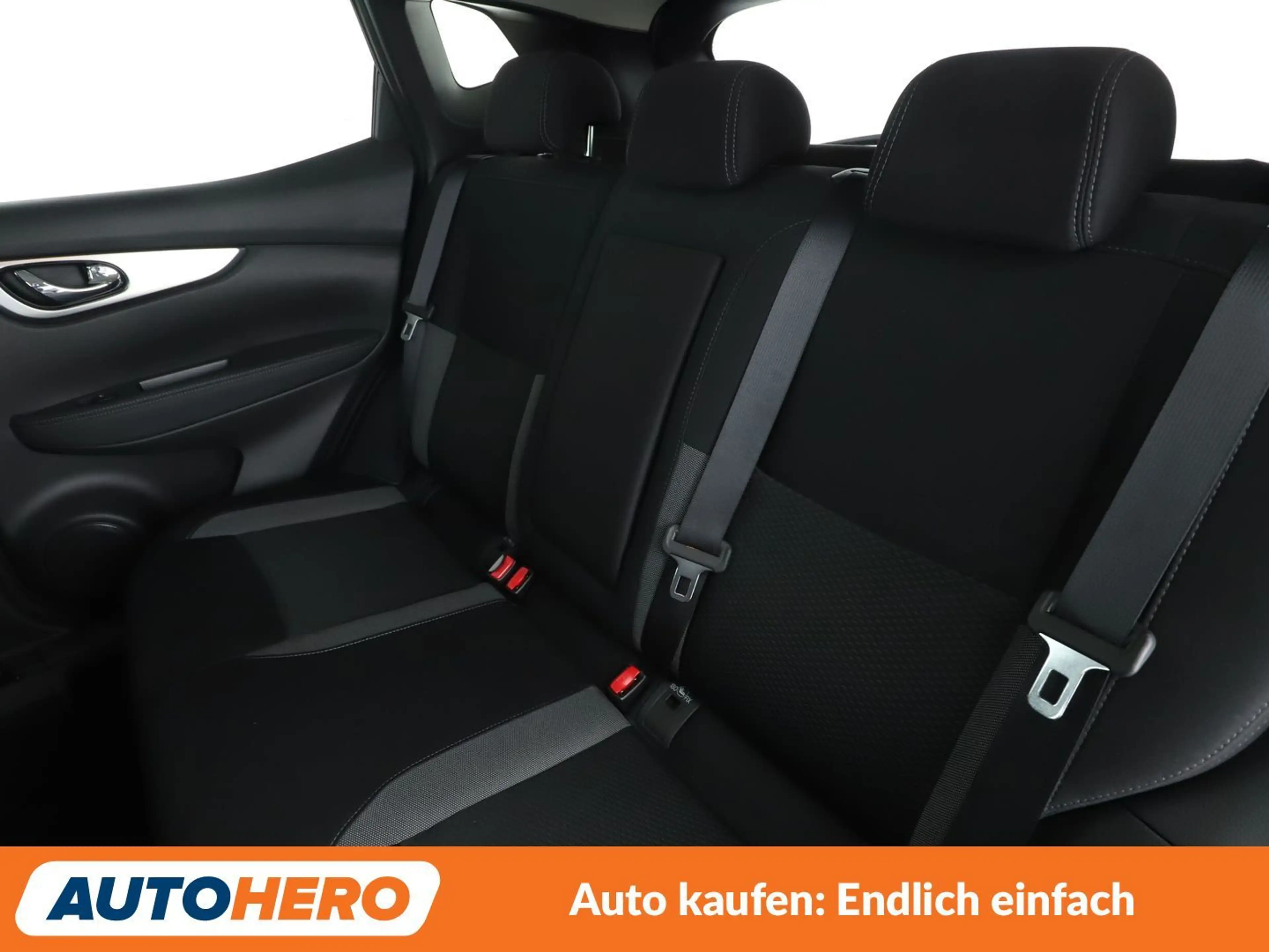 Nissan Qashqai 1.3 DIG-T N-Connecta*NAVI*TEMPO*PDC*SHZ — photo 14