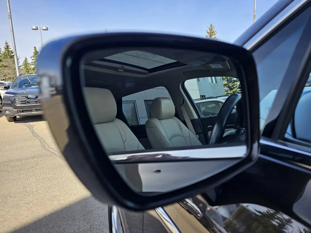 Buick Enclave снимка Buick Enclave