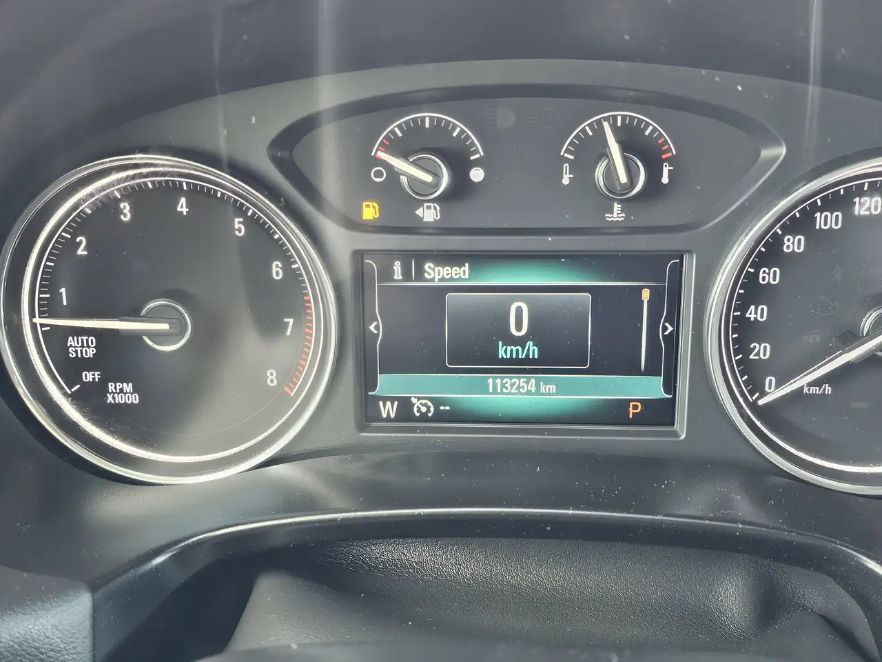Buick Enclave снимка Buick Enclave