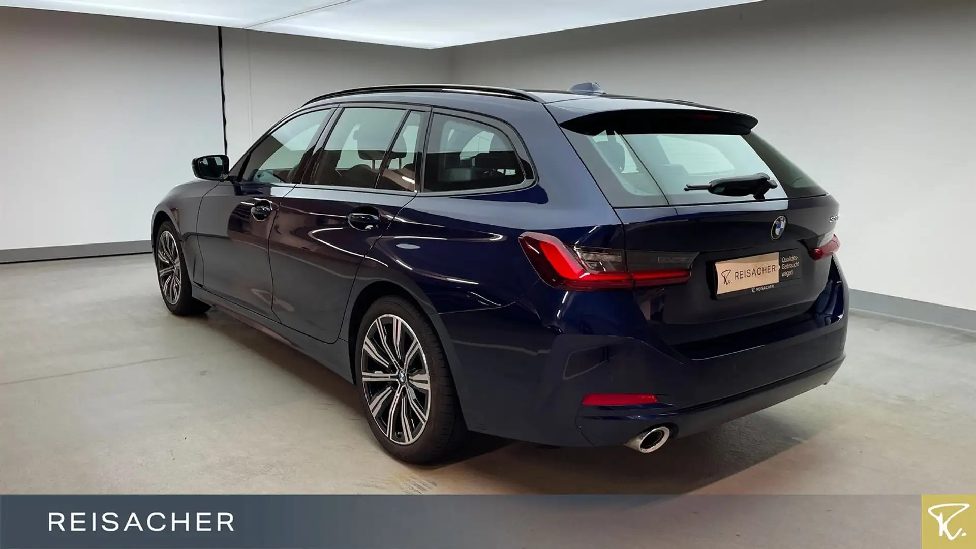 BMW 320 d A Tou LCProf eSitz+Mem Keyless H-K LM18" Blau - 2