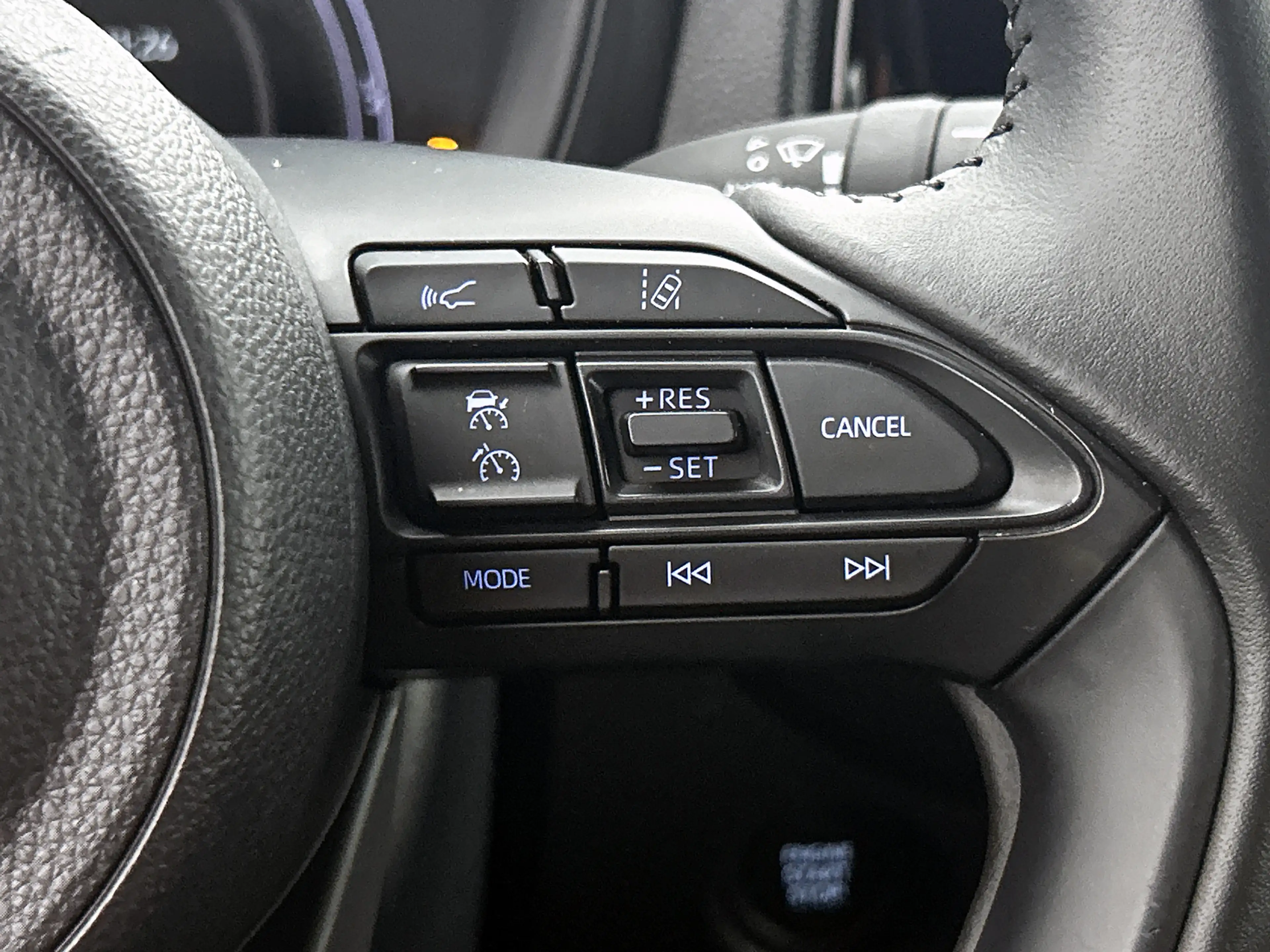 Toyota Aygo X 1.0 VVT-i S-CVT Pulse + | BTW Voertuig | Parkeerse — photo 14