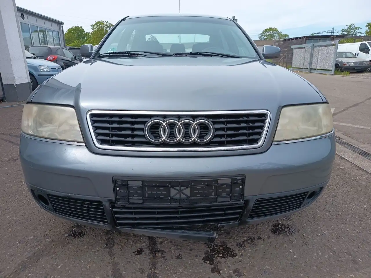 Audi A6 -2.4 Automatik nur 123.000 km, foto 2