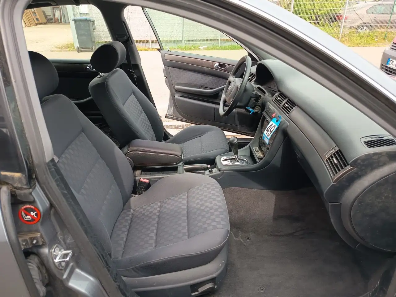 Audi A6 -2.4 Automatik nur 123.000 km, foto 12