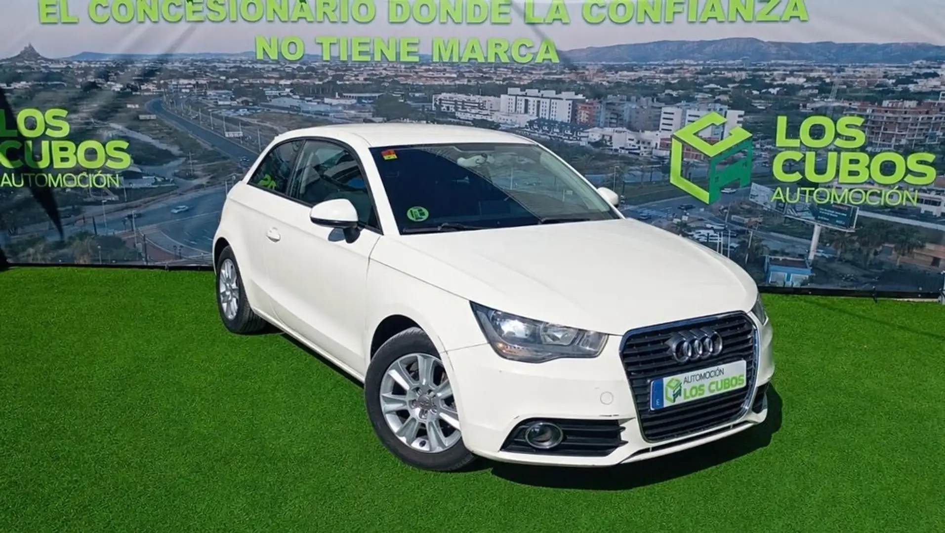 Audi A1 1.6TDI Ambition 90 Blanco - 1
