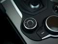 Alfa Romeo Giulia 2.0T B-Tech | Pano-dak | Veloce stoelen | Adapt. c Blau - thumbnail 28