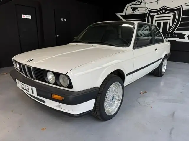 BMW 318 318I