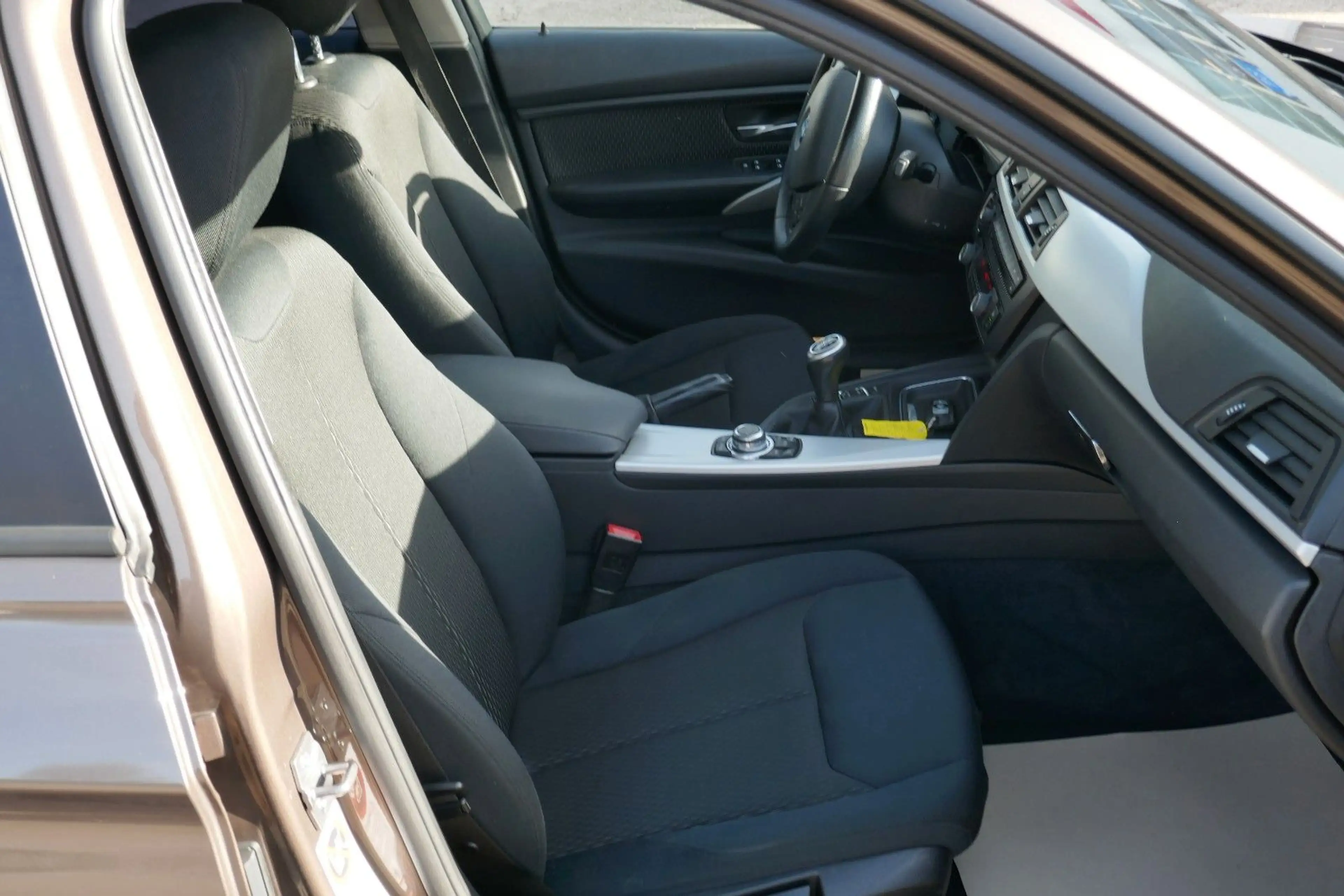 BMW 316 i Touring Xen/Nav/SHZ/PDC — photo 8
