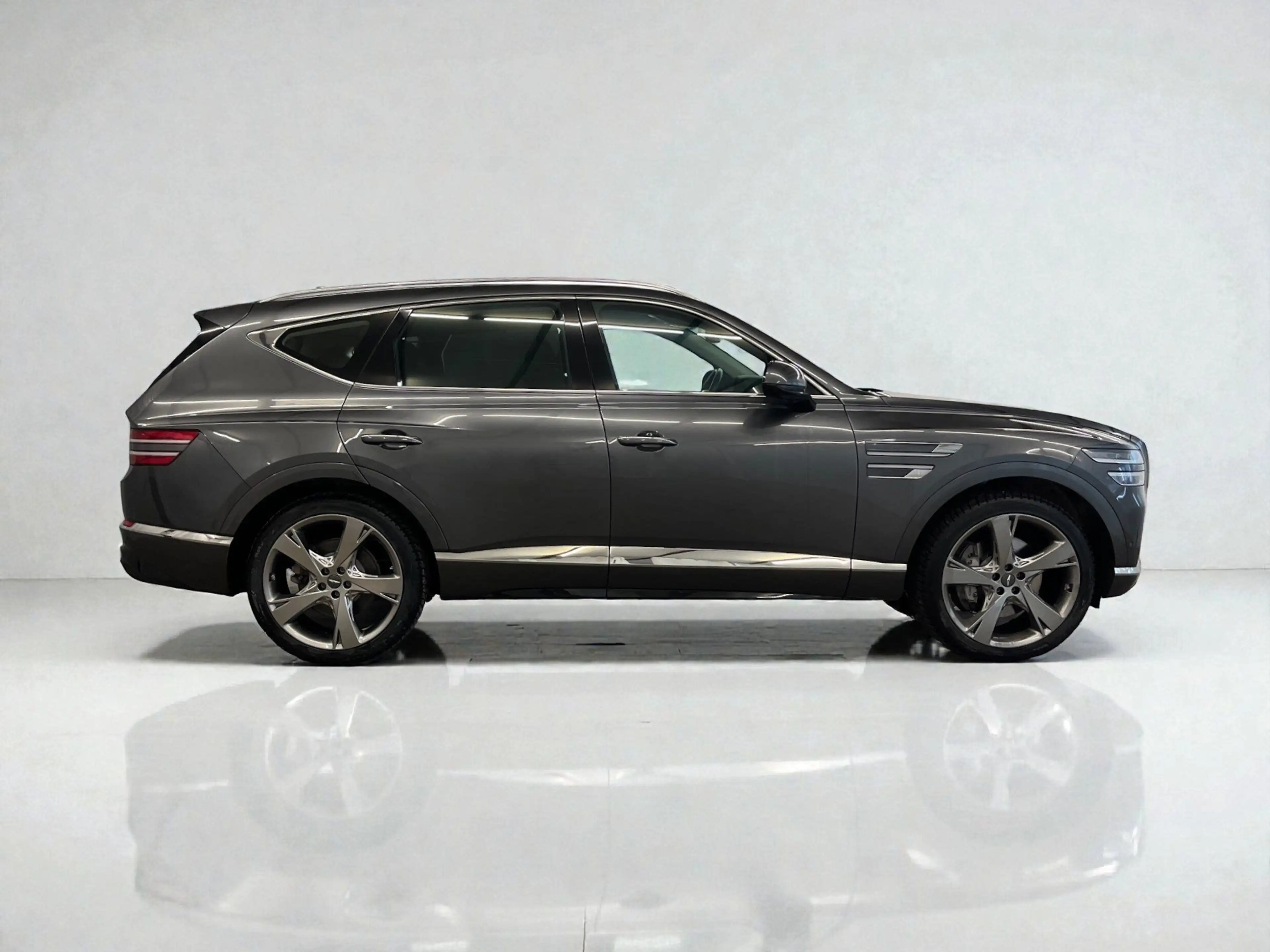 Genesis GV80 3.0 Diesel AWD Luxus 7-Sitzer *Nappa*Panorama*AHK* — photo 7