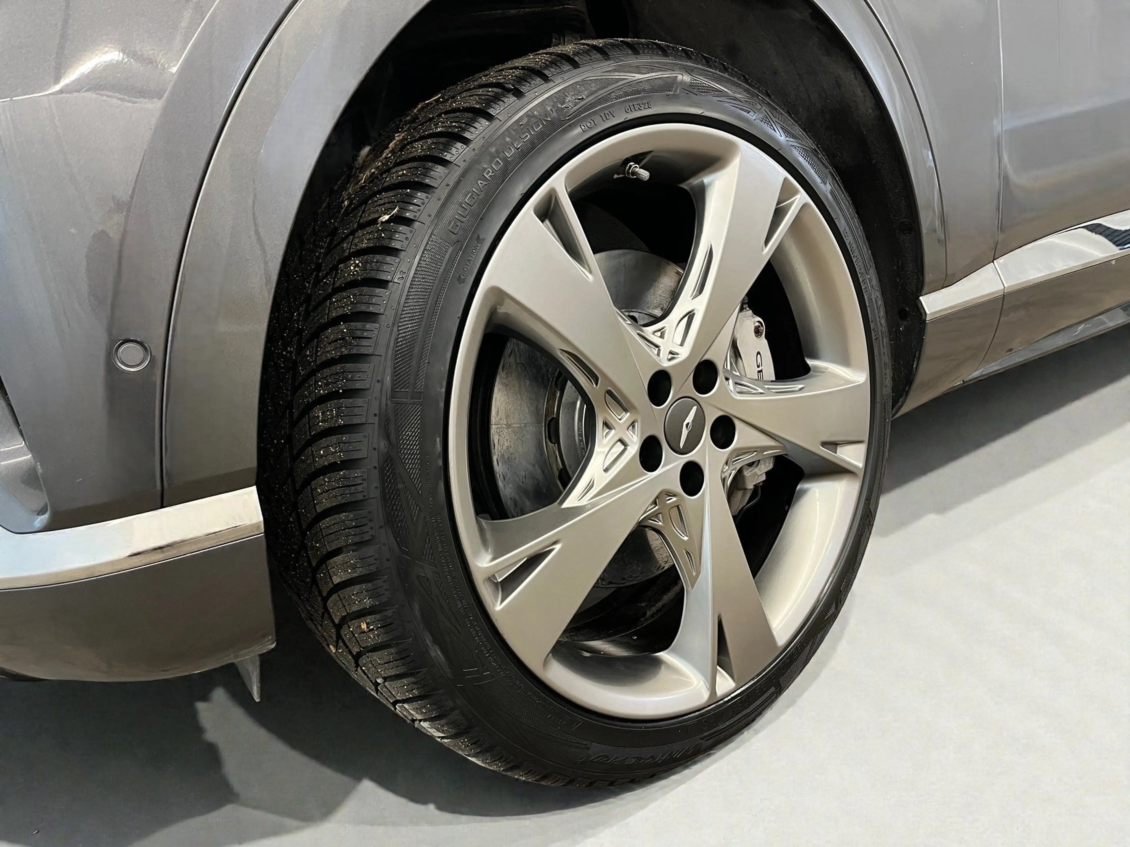 Genesis GV80 3.0 Diesel AWD Luxus 7-Sitzer *Nappa*Panorama*AHK* — photo 12