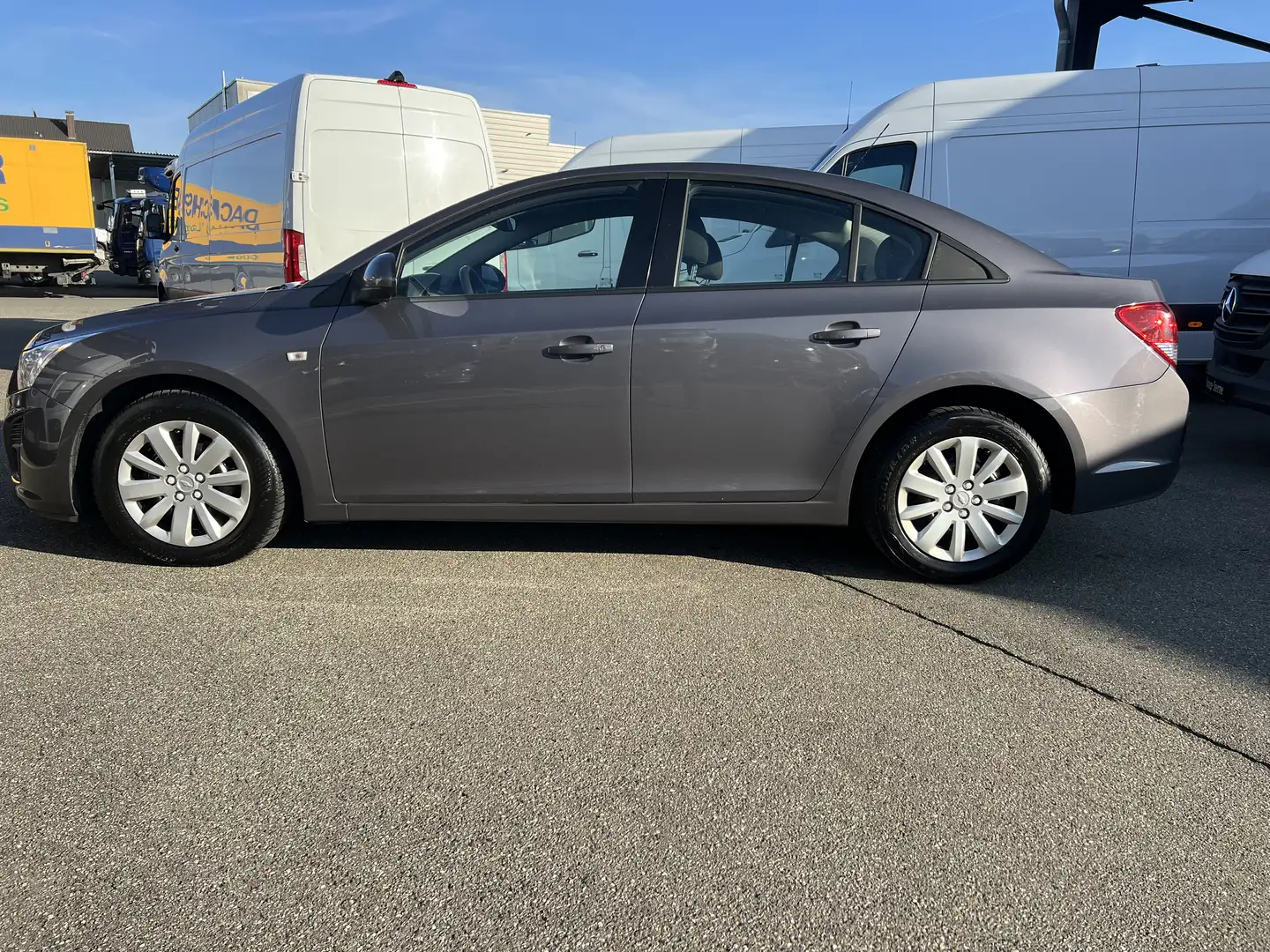 Chevrolet Cruze Cruze 1.6** TÜV. AU. NEU ** Tıp. Top  👍 1 A * - 2