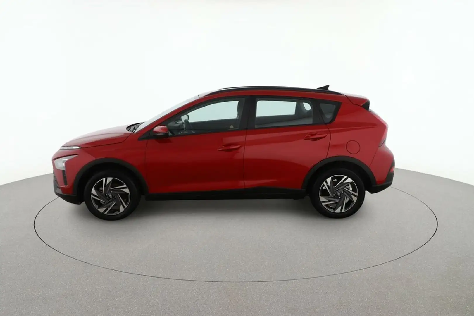 Hyundai BAYON 1.2 Maxx 2WD Rojo - 2
