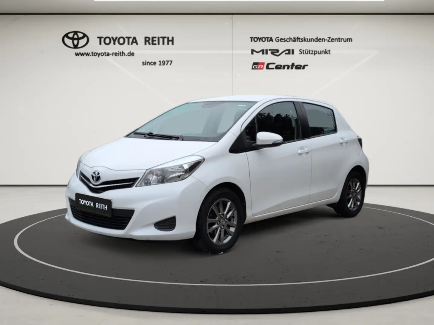 Toyota Yaris Edition 2014 Navi Klimaautom DAB Keyless Entry Key bijela - 1