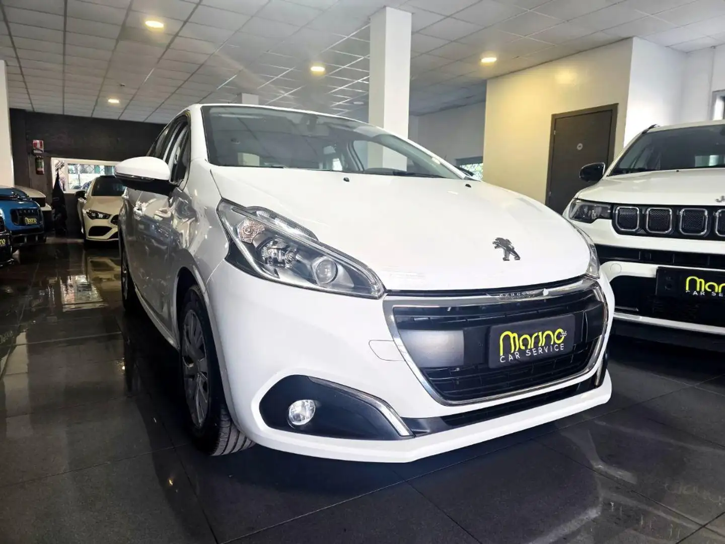 Peugeot 208 1.2 VTi 82 CV 5p. Allure Bianco - 2