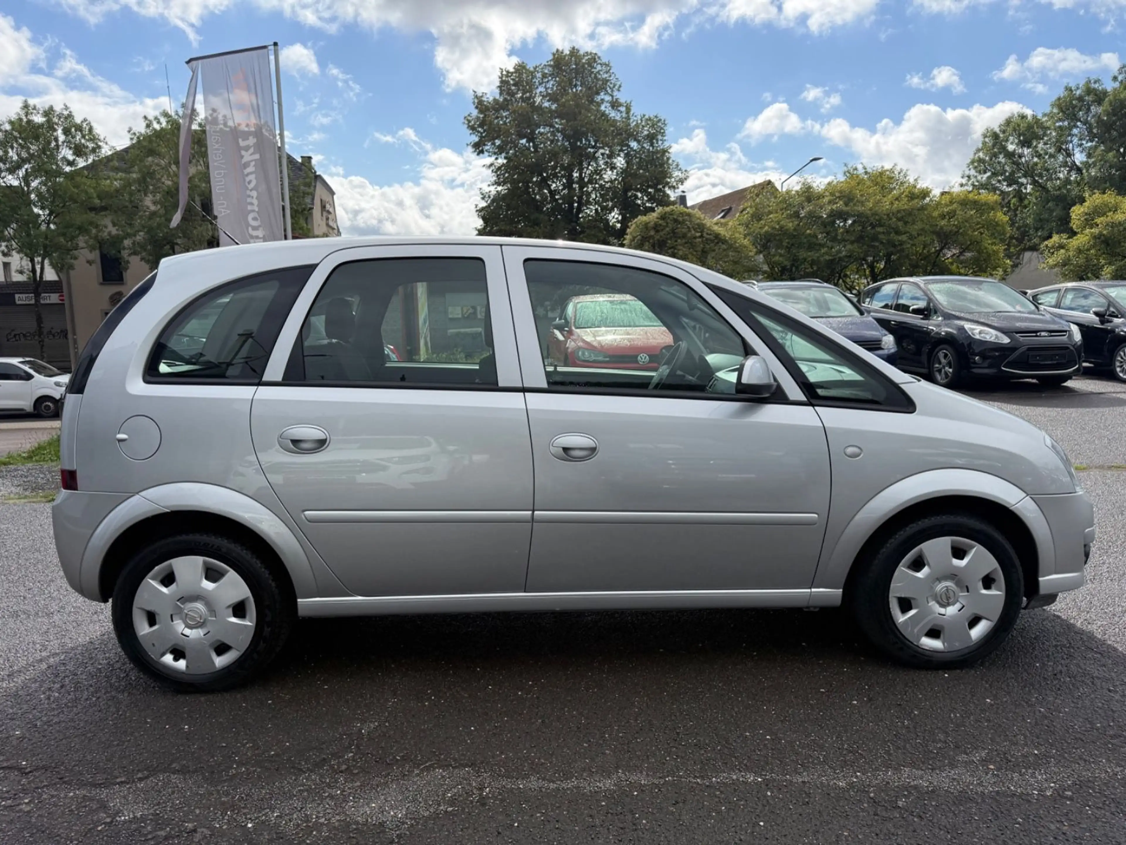 Opel Meriva Edition.Automatik!AHK!Tüv bis 03/2028! — photo 6