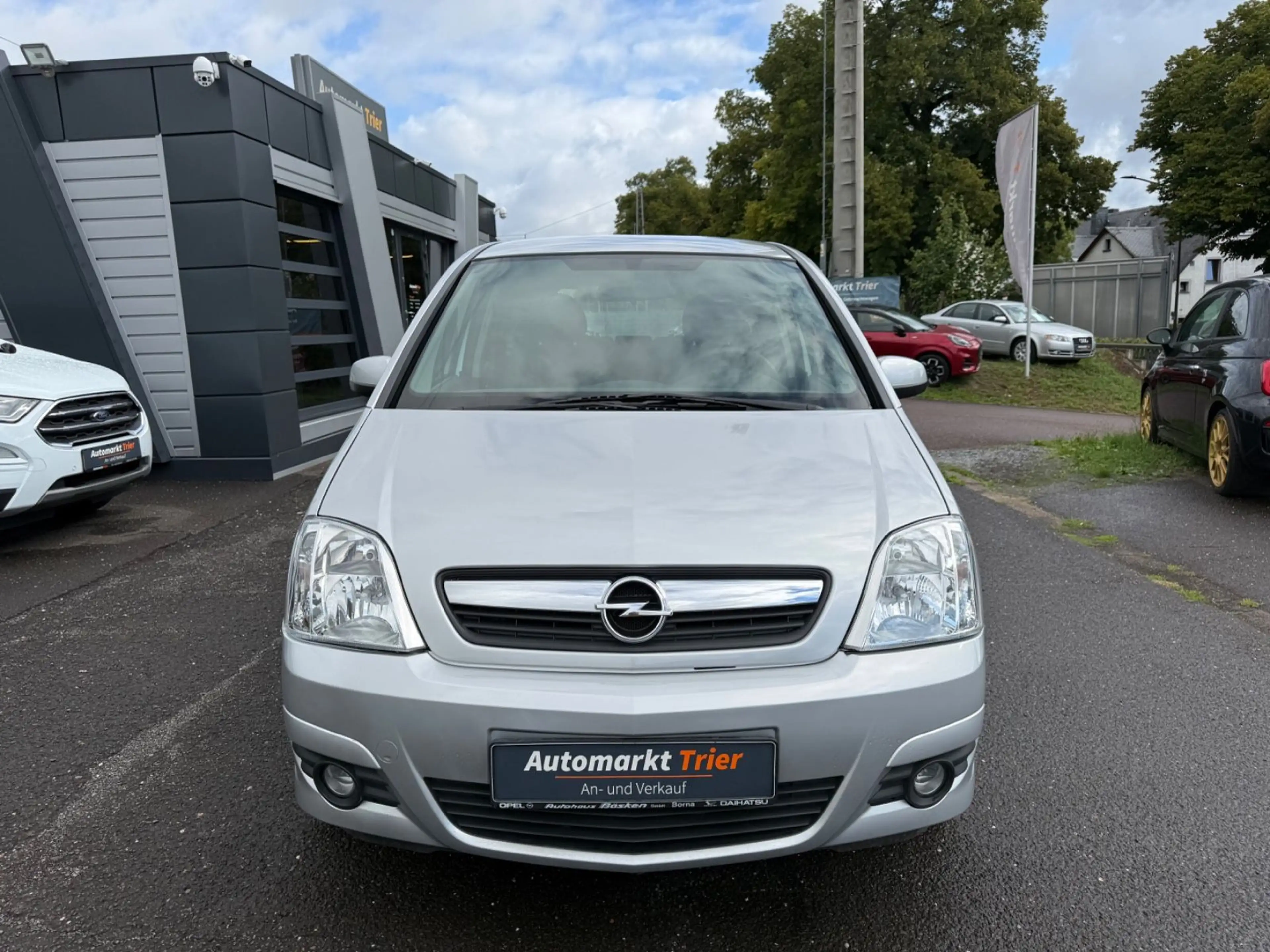 Opel Meriva Edition.Automatik!AHK!Tüv bis 03/2028! — photo 8