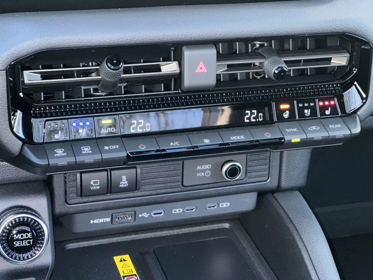 Toyota Land Cruiser 250 Mild-Hybrid Lounge Pano.dach,HUD,360°,sofort, миниатюра 15