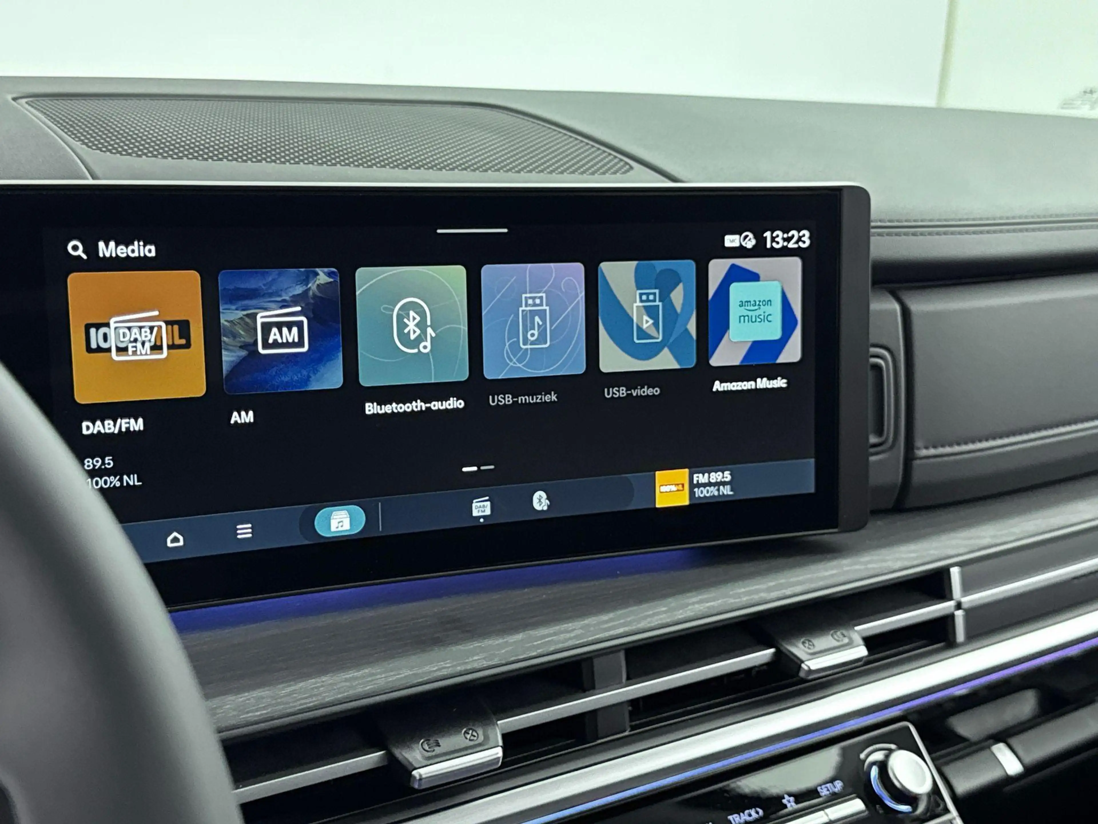 Hyundai SANTA FE 1.6 T-GDI PHEV Premium Plus 4WD 7p | Apple Carplay — photo 14