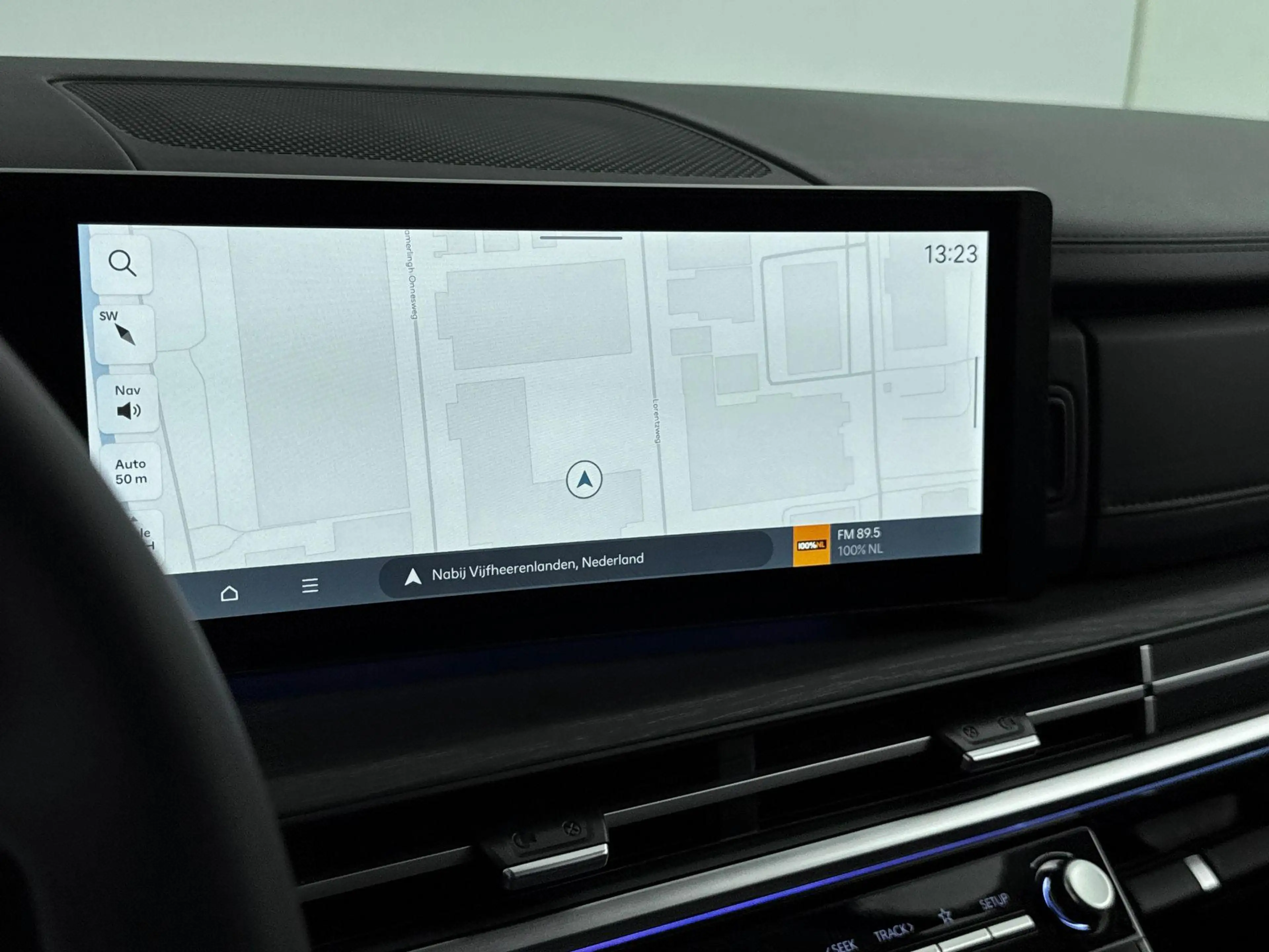 Hyundai SANTA FE 1.6 T-GDI PHEV Premium Plus 4WD 7p | Apple Carplay — photo 15