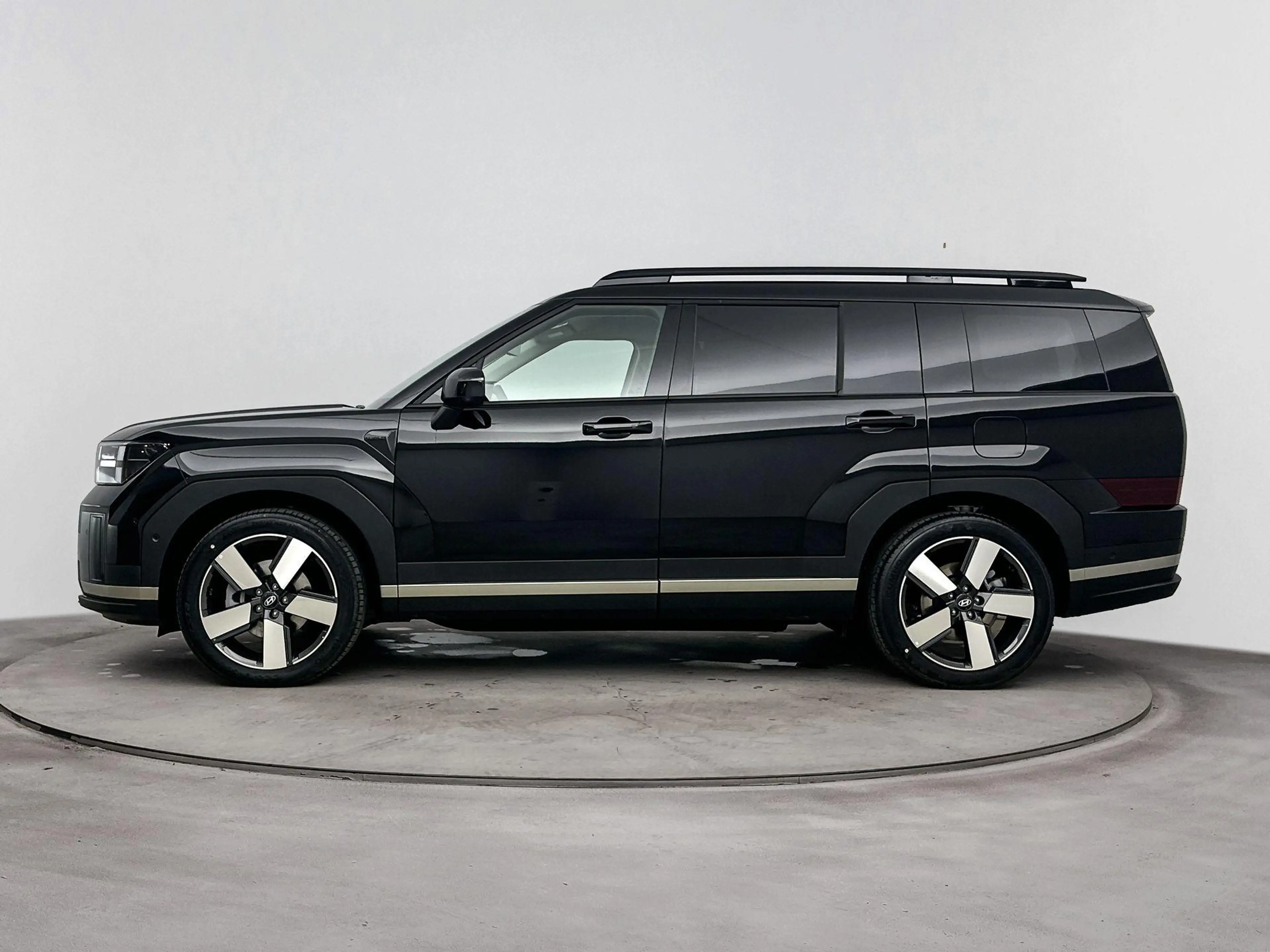 Hyundai SANTA FE 1.6 T-GDI PHEV Premium Plus 4WD 7p | Apple Carplay — photo 3