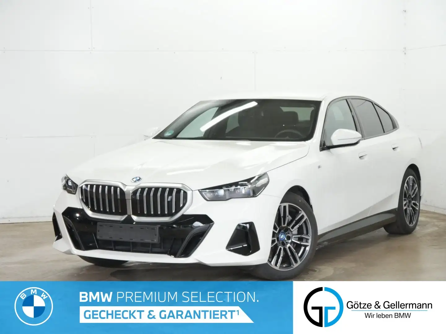 BMW i5 xDrive40 M Sport //Autobahnassistent B&W HUD Weiß - 1