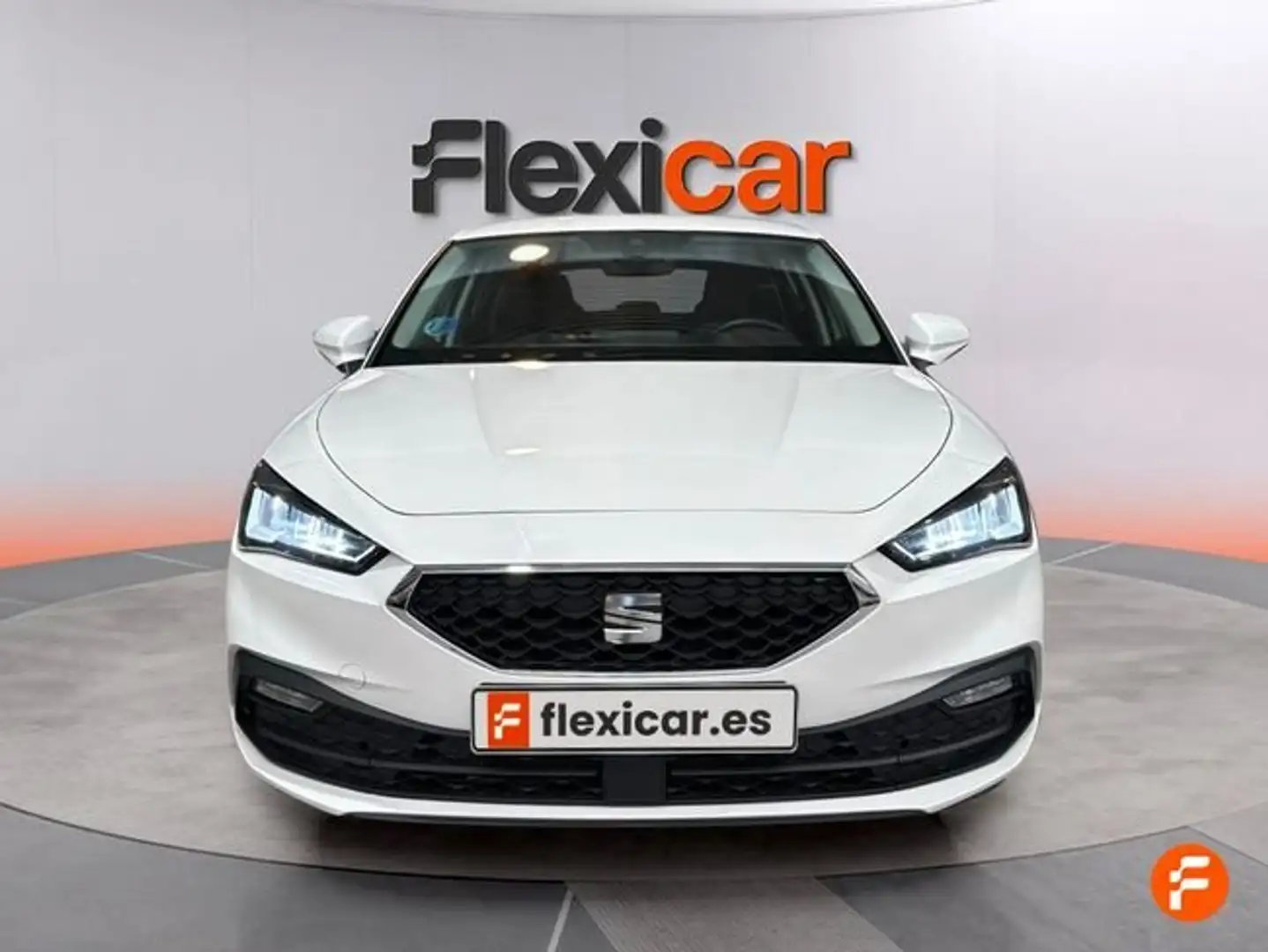 SEAT Leon SP 1.5 eTSI 85kW DSG Style 25 Aniv Blanco - 2