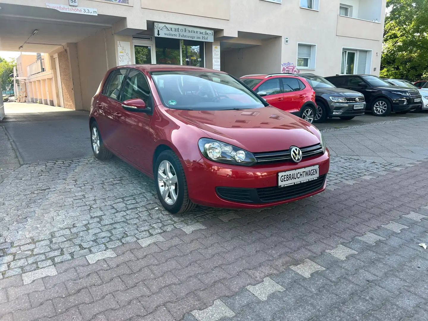 Volkswagen Golf Comfortline/2.Hand/Scheckheft/Klima/Einparkhilfe Rot - 1