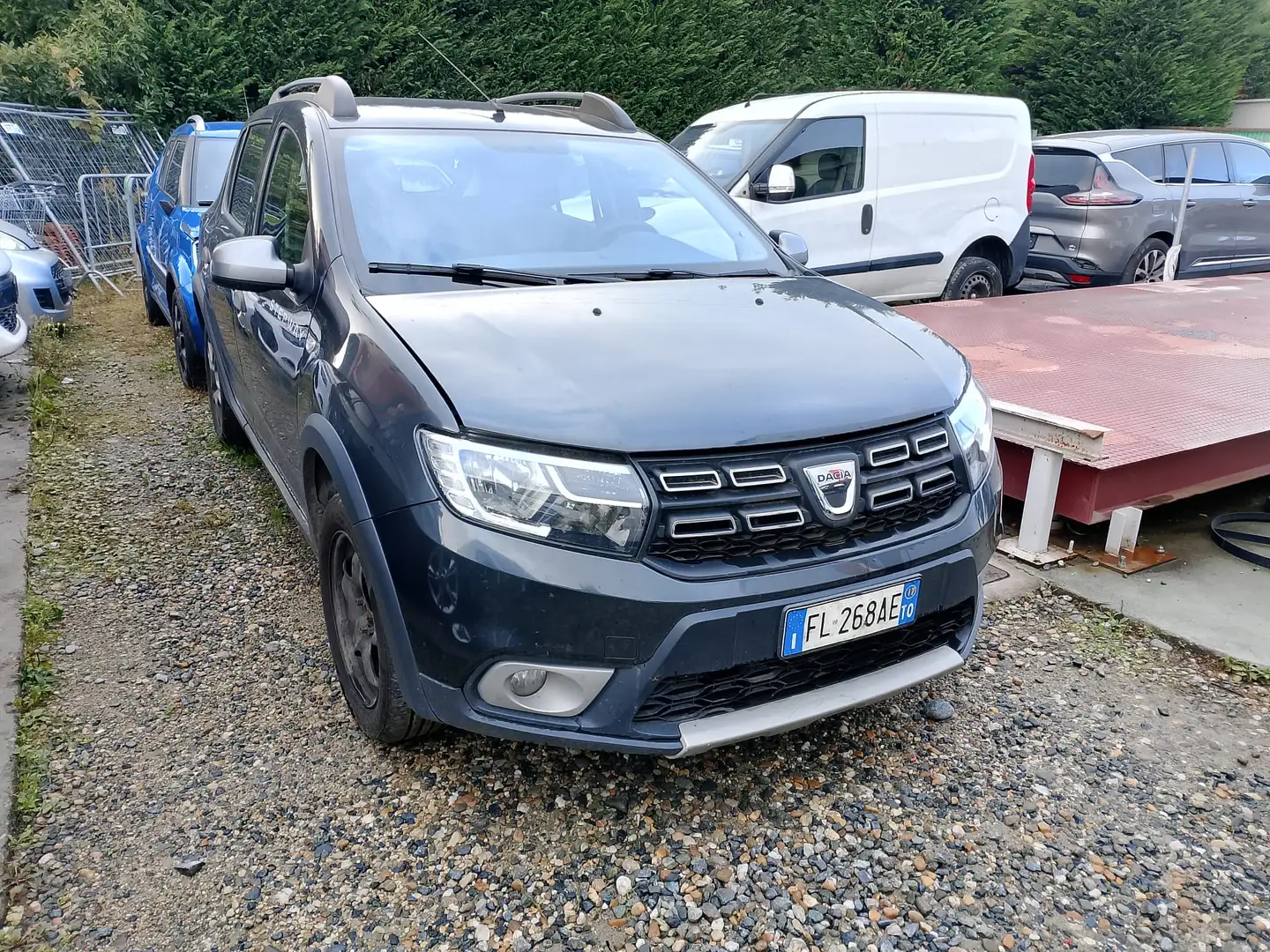 Dacia Sandero Stepway 1.5 dci 90cv - 1