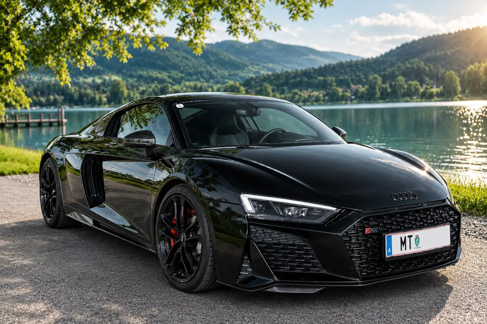 Audi R8 Coupé V10 RWD S-tronic Schwarz - 1