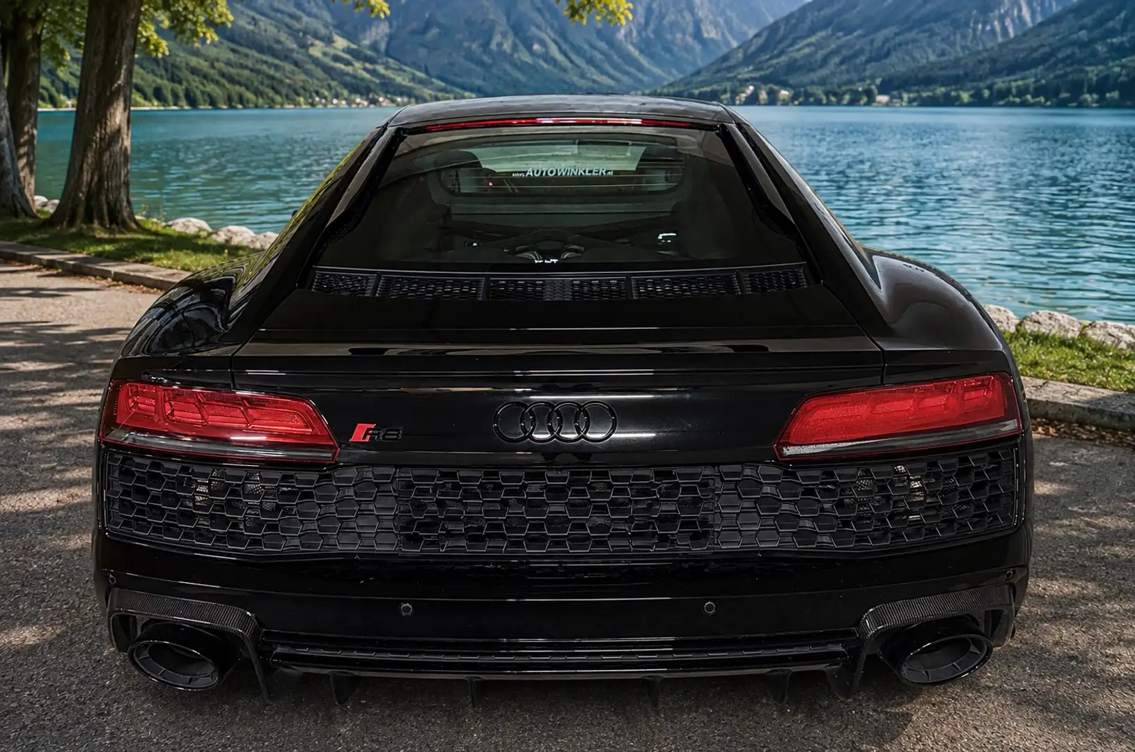 Audi R8 Coupé V10 RWD S-tronic Schwarz - 2