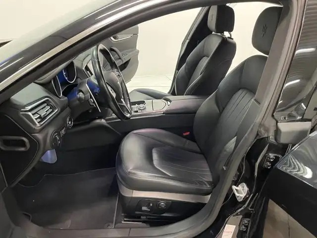 Maserati Ghibli view 6