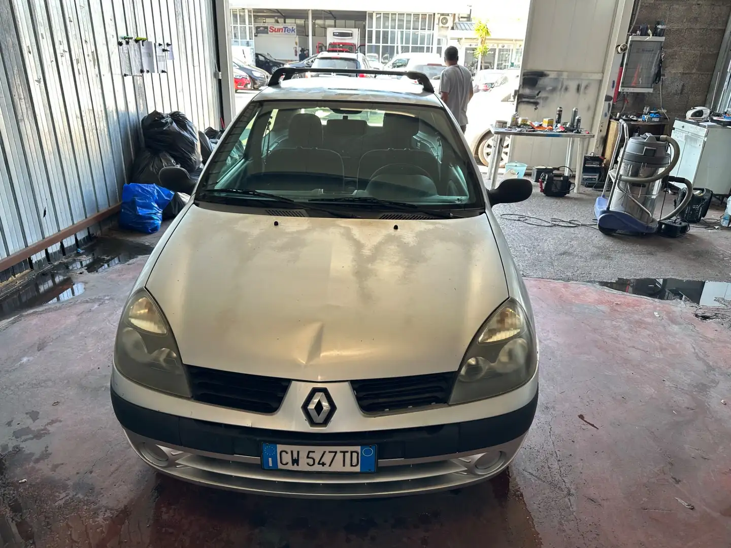 Renault Clio Clio 1.2 16V cat 3 porte SOLO 60 MIL km Grigio - 2