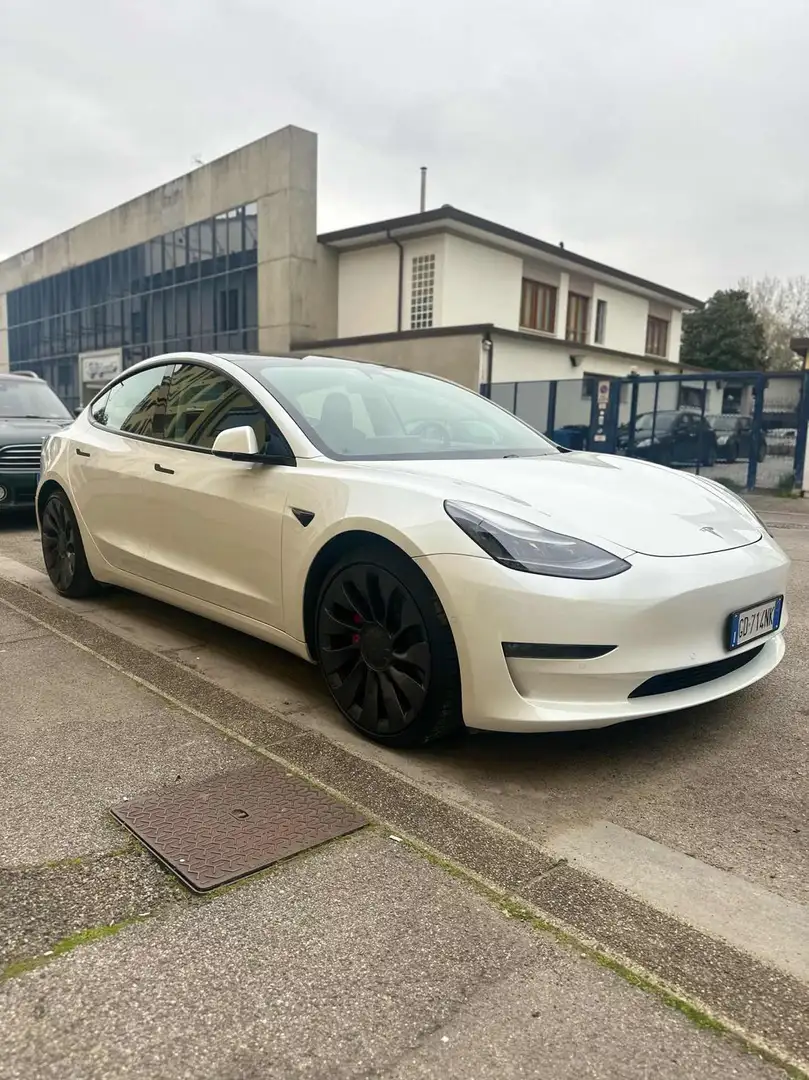 Tesla Model 3 Long Range Performance AWD Bianco - 1