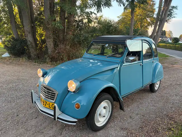 Citroen 2CV 2CV6