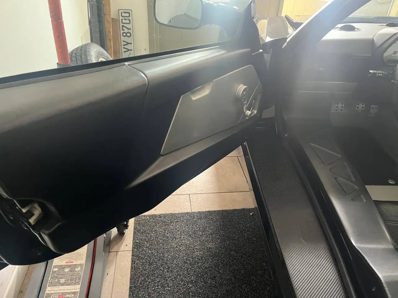 Opel Speedster 2.2, foto 6