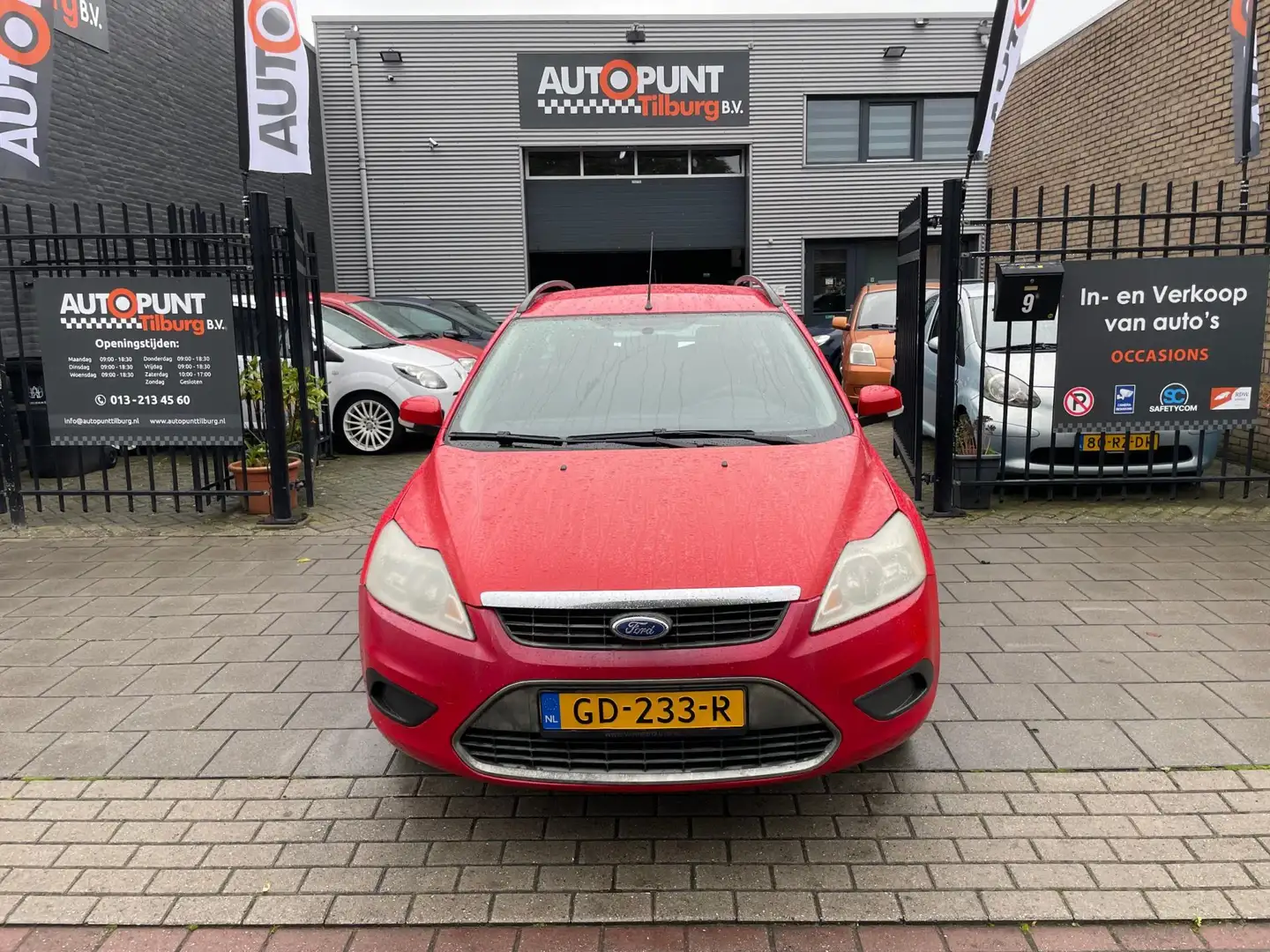 Ford Focus Wagon 1.4 Trend Airco NAP APK Rojo - 2
